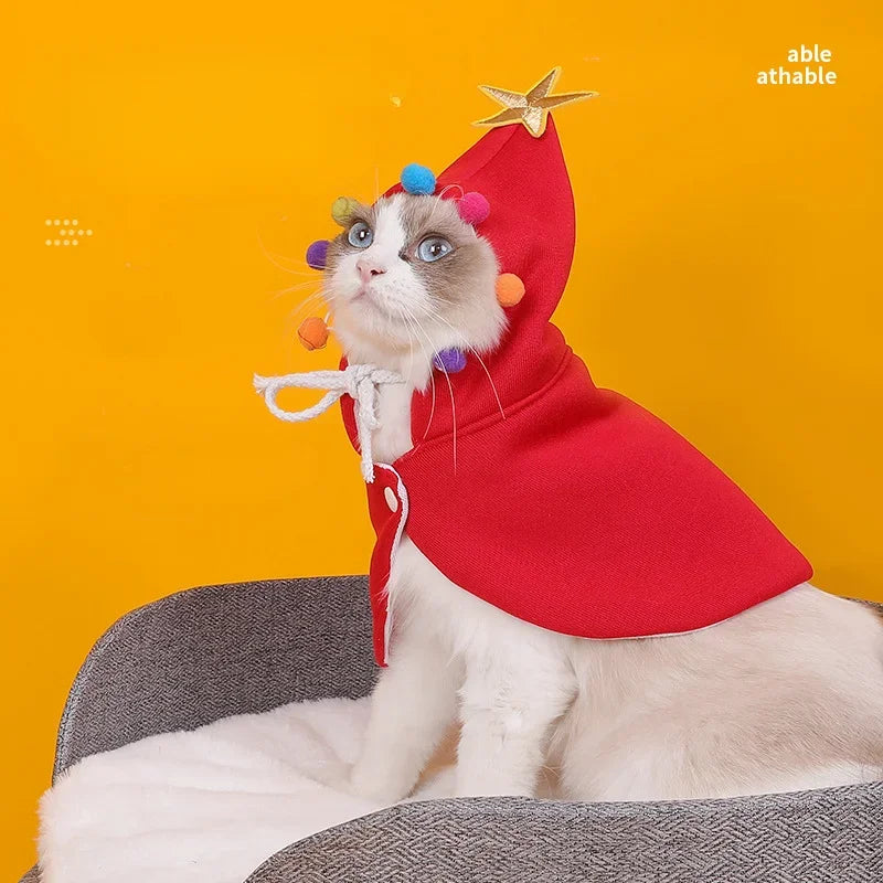 Christmas Cloak for Cats & Dogs – Festive and Fun Design