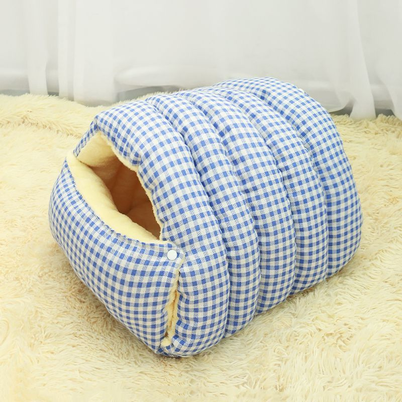 Warm Winter Cat Bed – Cozy Cushions for Kittens & Small Pets
