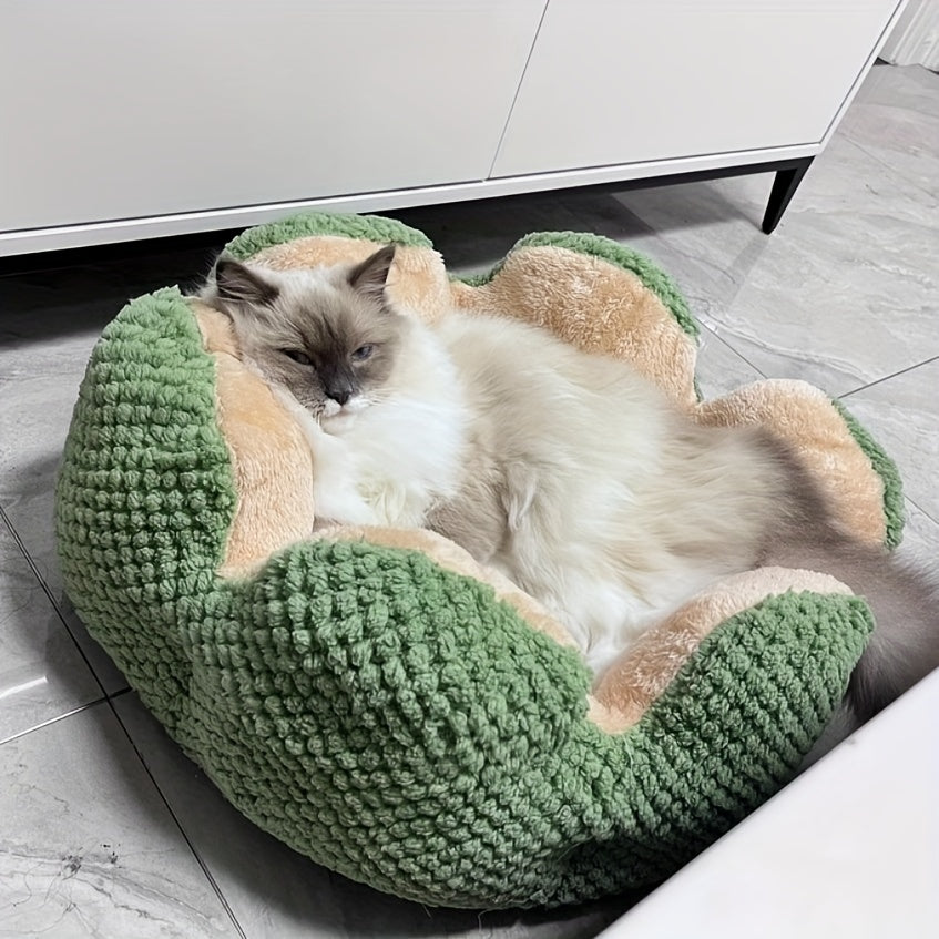 Charming Petal Cat & Dog Bed – Soft, Warm, and Cozy!