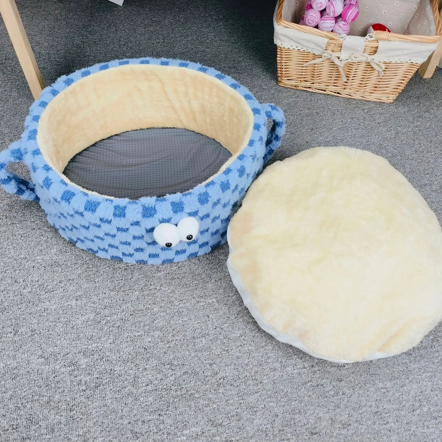 Round Eyelet Sponge Pet Kennel – Warm Bed for Cats & Small Dogs